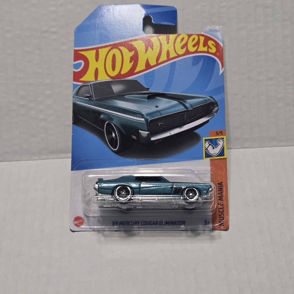 Hot Wheels 69 Mercury Cougar Eliminator Muscle Mania  NEW